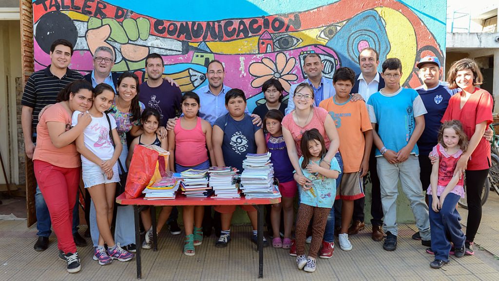 entrega-de-utiles-2