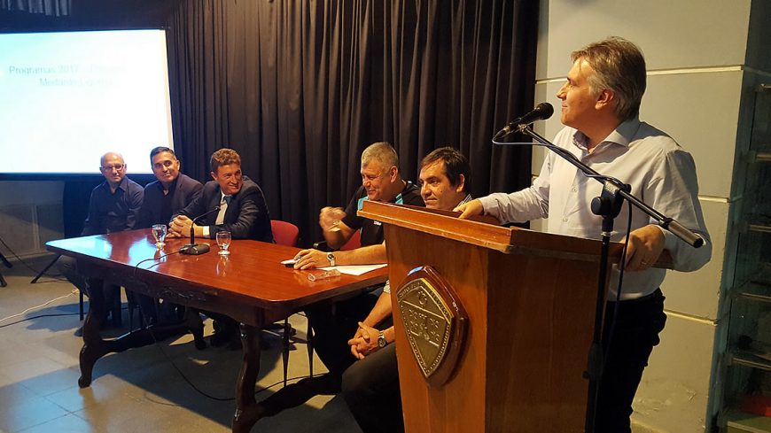 Presentanción Nos vemos en el Club