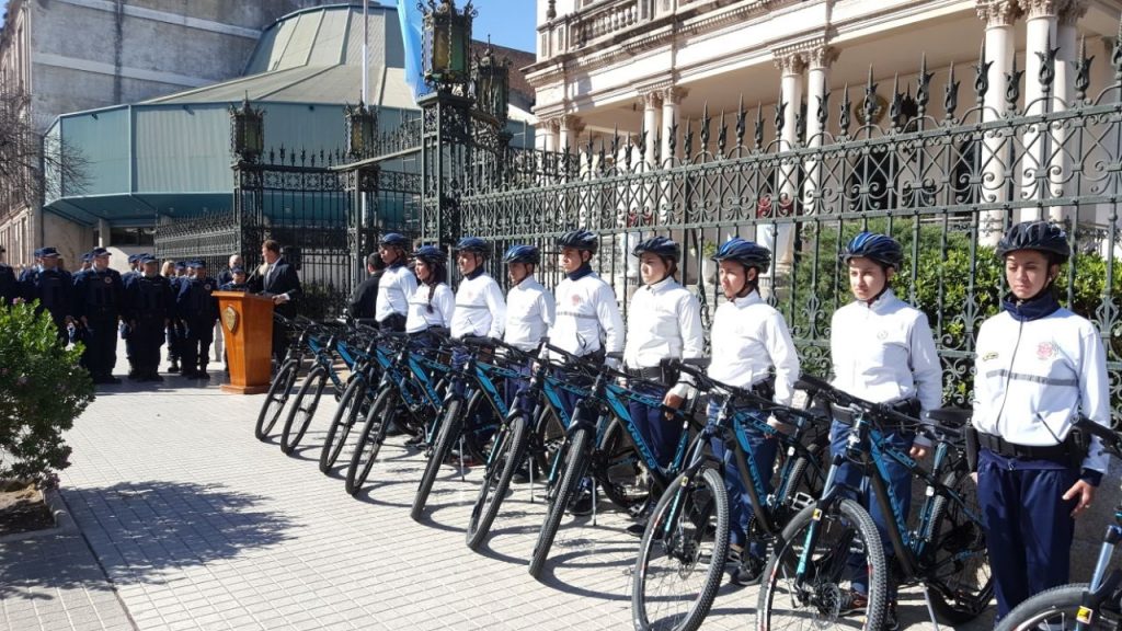 Fueron entregadas en el Palacio Municipal