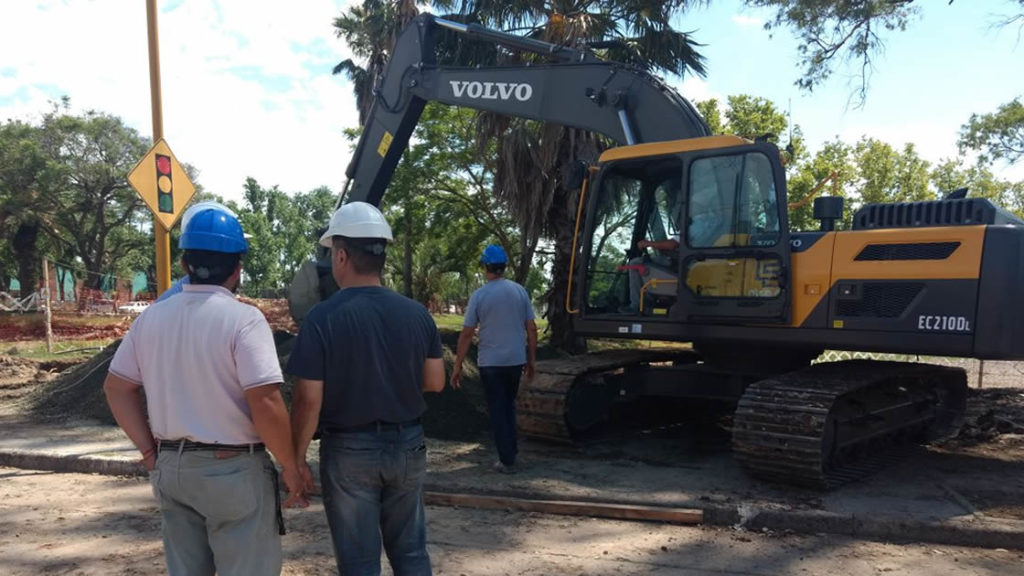 Las obras comenzaron en el Parque Cincuentenario