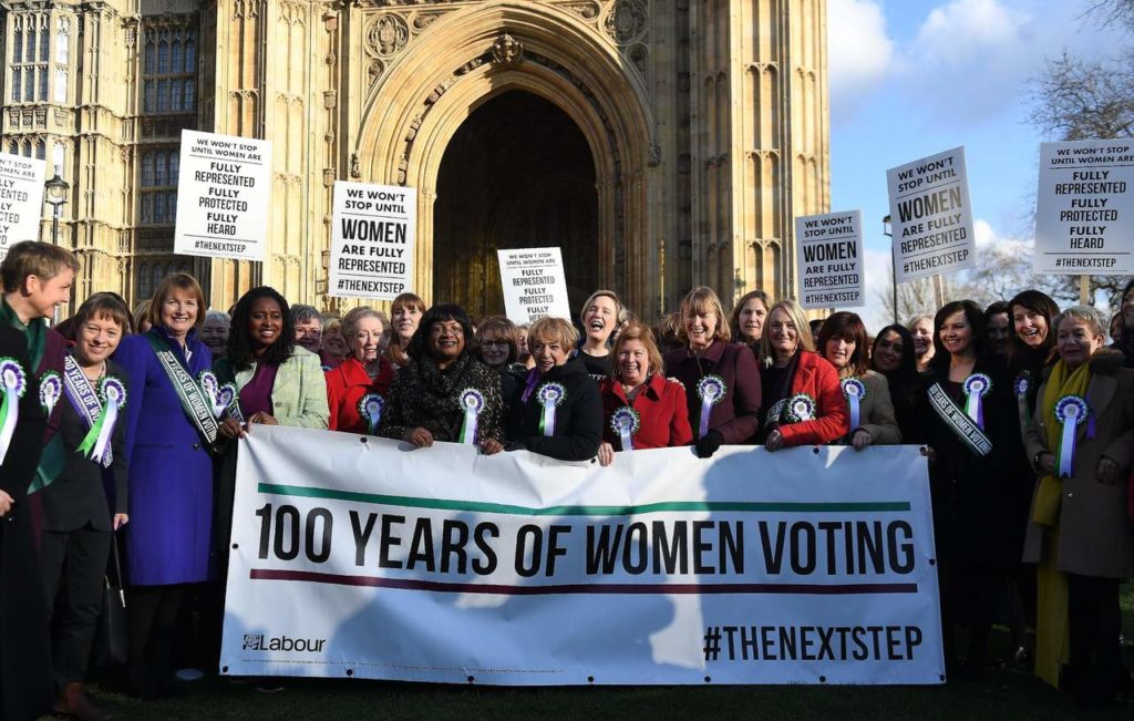 El Reino Unido celebró hace unas semanas 100 años de que la mujer pueda votar