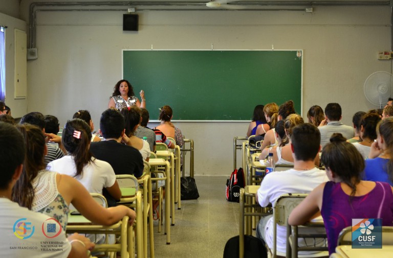 Proponen una hora más de clase por día en todas las escuelas primarias