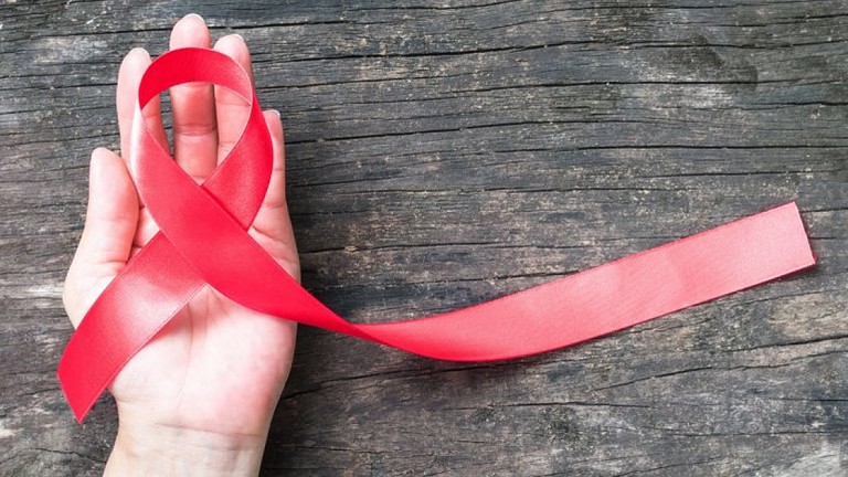 El 80% de las mujeres contrae HIV por su pareja estable