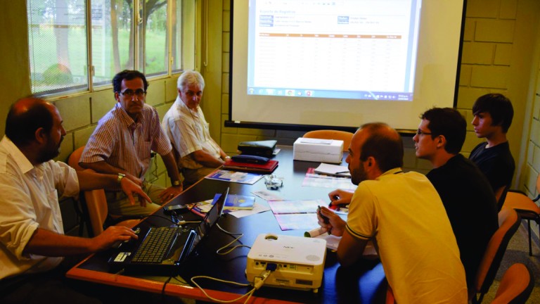 Firman convenio para avanzar en la medición inteligente de energía