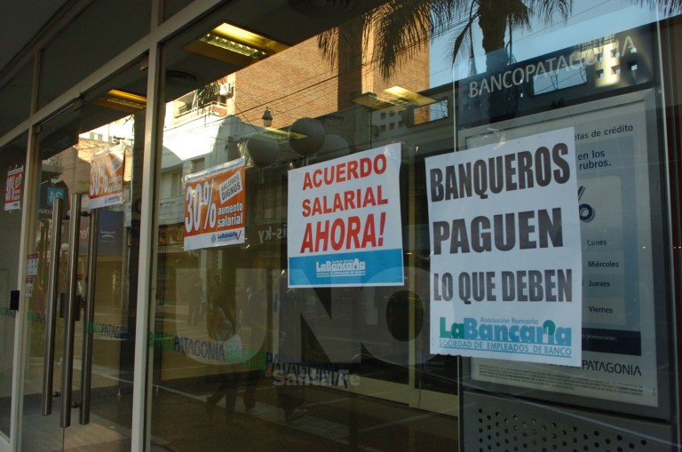 Jueves y viernes habrá paro en los bancos