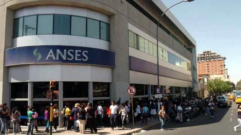 Anses perdió U$S 18 mil millones en seis meses