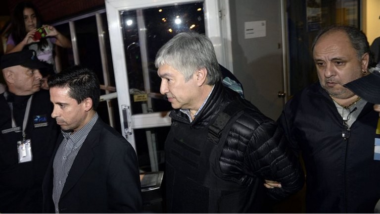 Ruta del dinero K: hallaron una cavidad oculta en una de las propiedades de Lázaro Báez