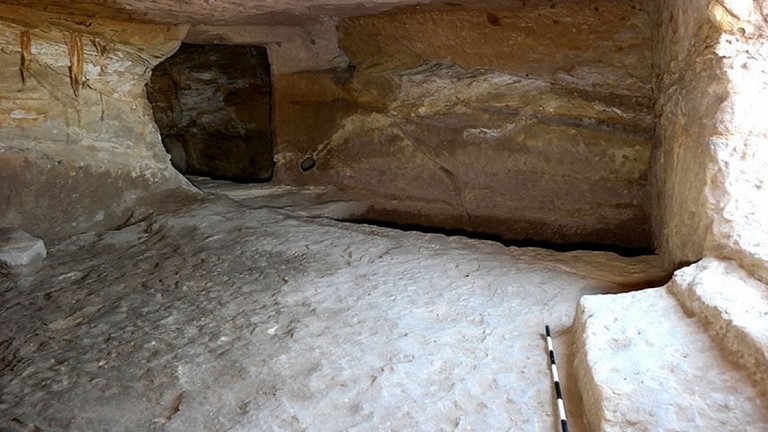Hallaron en Egipto una necrópolis de la época de Tutankamón
