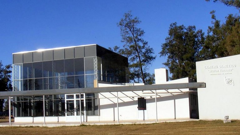 Bría: “El Centro Genético Kirchner hoy es un monumento en desuso”