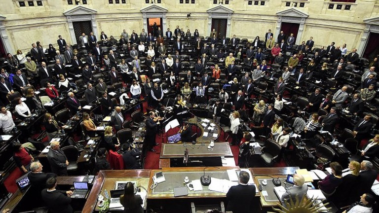 Presionado por el FMI, el Gobierno apura la aprobación del Presupuesto