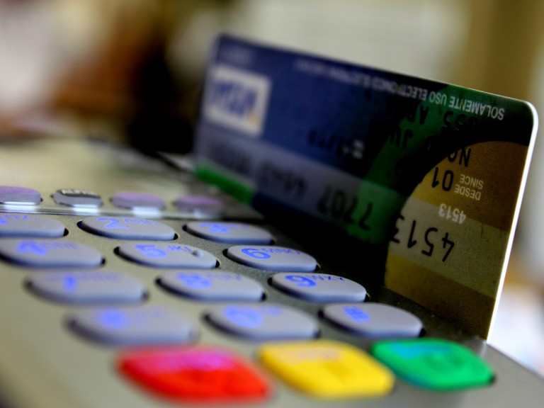 Nueve de cada diez hogares se endeudaron por «consumos esenciales»