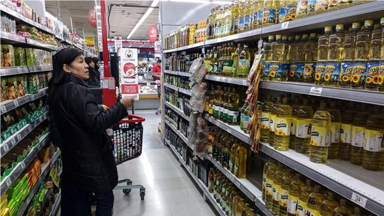El Anmat prohibió la venta de cobertura de chocolate, yerba y un aceite