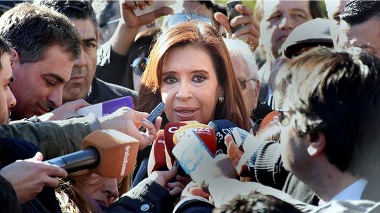 Cristina Kirchner: «Nunca nadie me pagó por firmar un decreto»