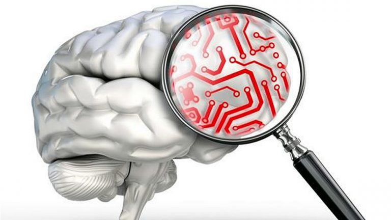 Un chip en el cerebro: ¿el futuro para controlar las adicciones?