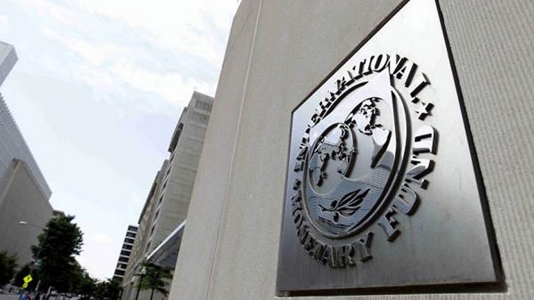 En un contexto adverso, arranca hoy la negociación con el FMI