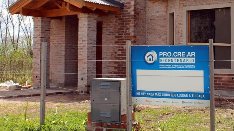 El Gobierno relanzará el Procrear para revivir el crédito hipotecario
