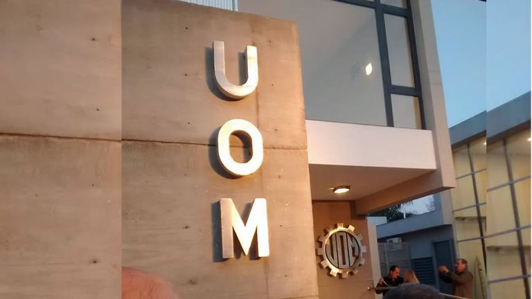 La UOM acepta rebaja salarial del 30% para empleados en cuarentena