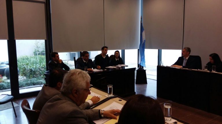 El proyecto presentado por estudiantes de la Escuela Normal pasó a comisión