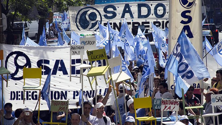 Ocho de cada 10 docentes en Córdoba son pobres, según relevó Sadop