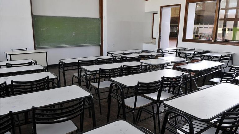 El 99% de los niños todavía no volvieron a las aulas: ni salud, ni economía ni futuro