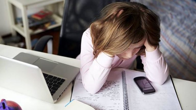 El ciberbullying encabeza la lista de problemas sobre acoso escolar