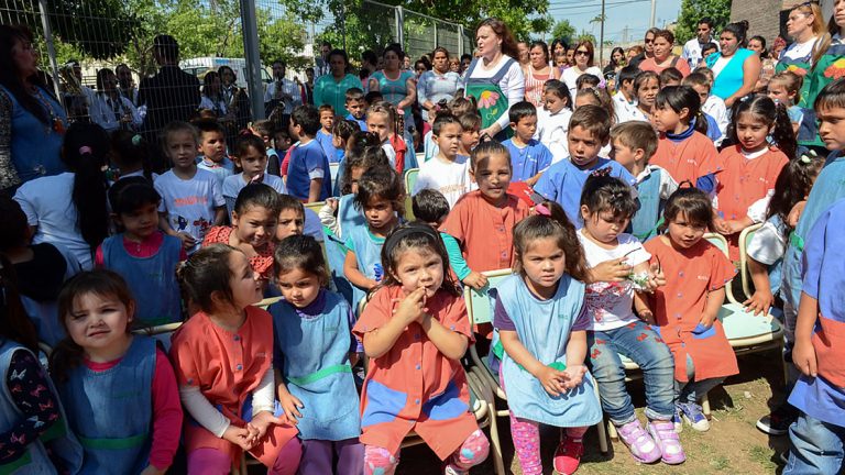 Jardín de Infantes José María Paz celebró su 50º aniversario