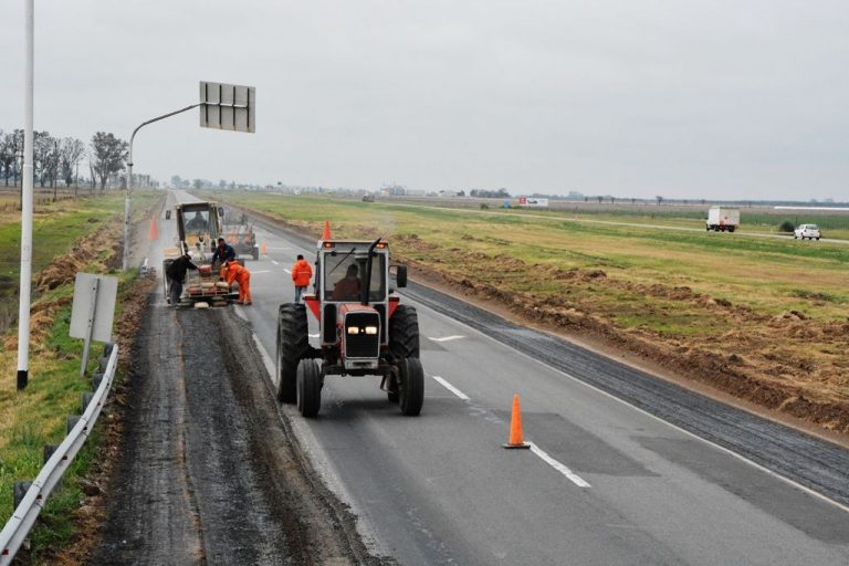 Repavimentan la Autovía 19 entre San Francisco y Santo Tomé