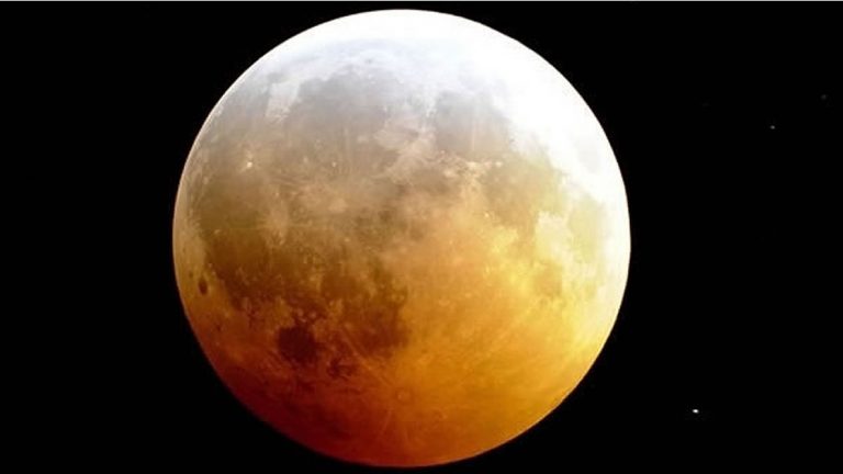 Aportes del Observatorio de la UTN para observar la Luna desde casa