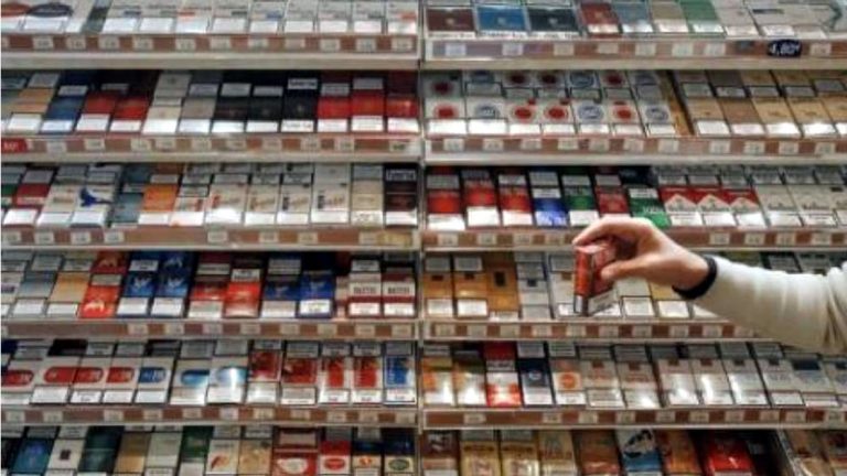 Cigarrillos: el aumento del precio hizo caer el consumo