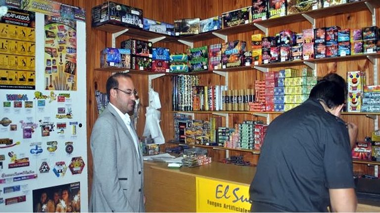El municipio controla la venta de pirotecnia