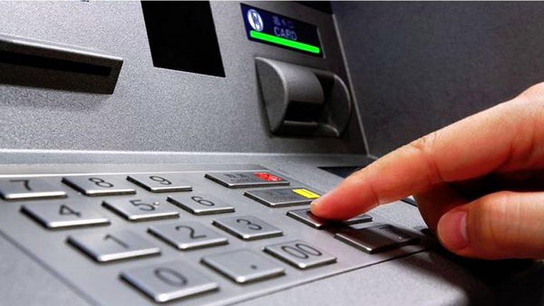 Comienza el pago a los agentes públicos provinciales
