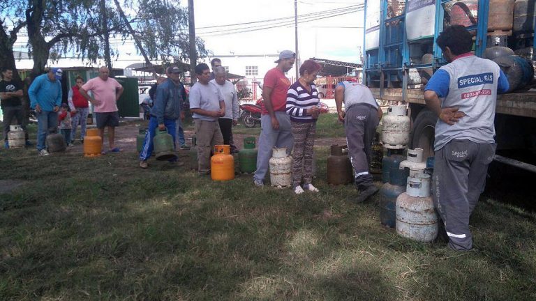 Garrafas para todos estará en tres barrio este viernes