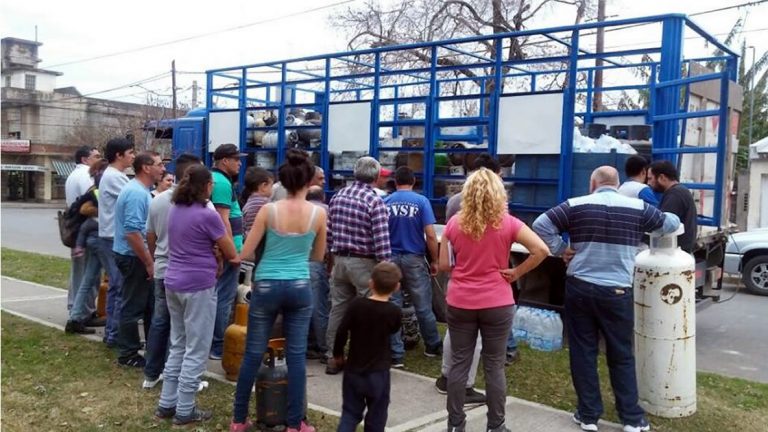 Se viene un nuevo viernes de «Garrafas para todos»