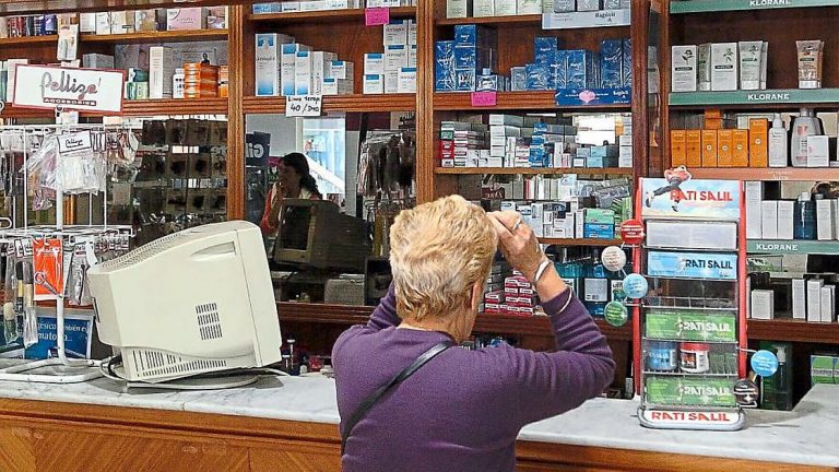 Los remedios subieron 66,5% en 2018 y muchos cortan los tratamientos
