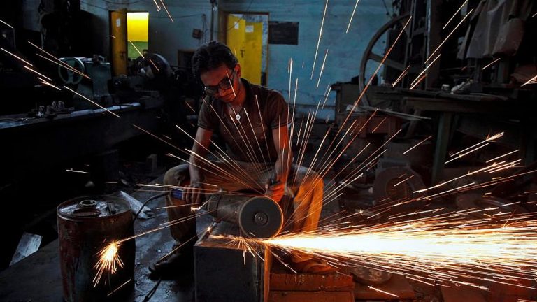 Covid-19: ¿Qué hace Francia para salvar a sus pymes?