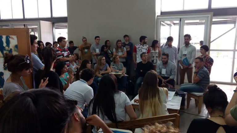 CUSF: Alumnos y profesores de Diseño Industrial en el IV Congreso DISUR