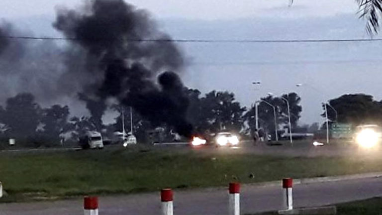Camioneros protestan en la intersección de las rutas 34 y 39