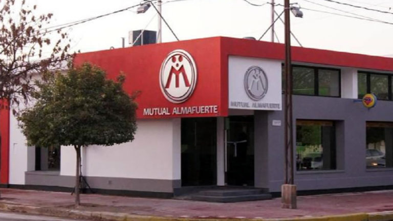 Las Varillas: Boqueteros ingresaron a cajas de seguridad de Mutual Almafuerte
