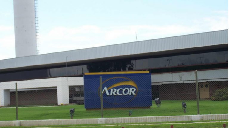 Arcor llega a las farmacias