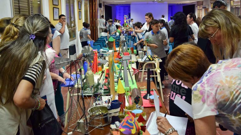 UTN: capacitación docente en robótica educativa