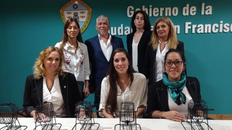 30  vecinos beneficiarios del primer sorteo del Programa Contribuyente Cumplidor