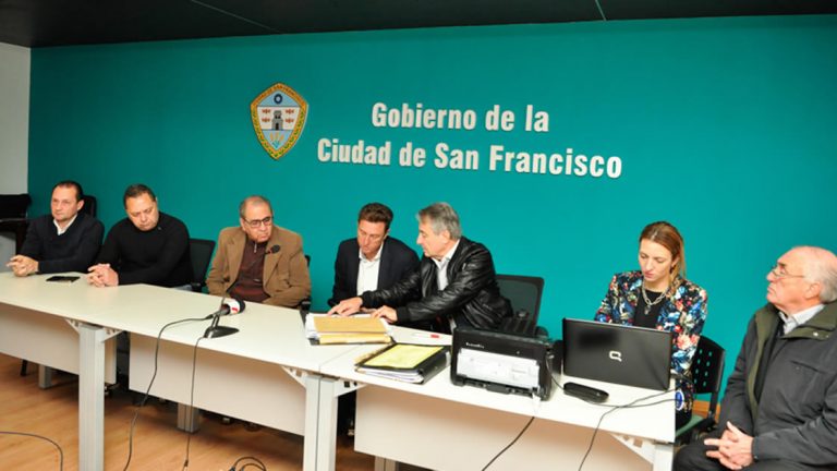 Preadjudicación obra de red de agua en Bº San Francisco y digitalizador de Imagen para Asistencia Pública