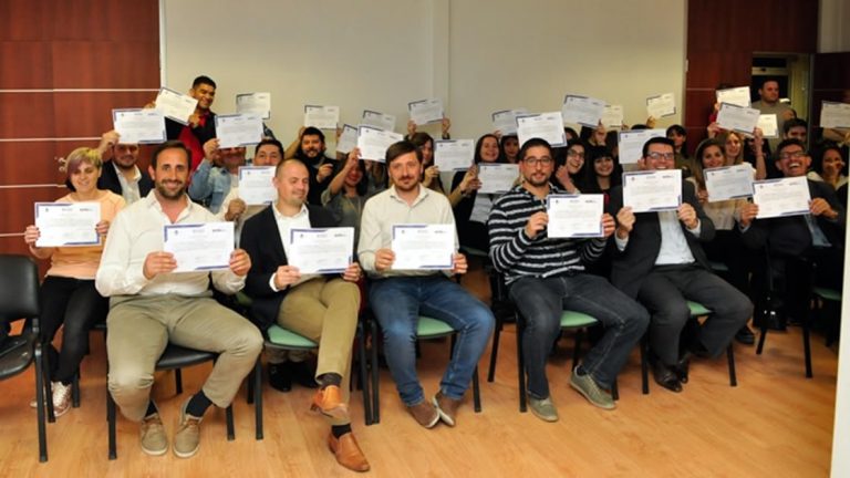 Se realizó la entrega de certificados a los egresados de la Diplomatura en Marketing Digital