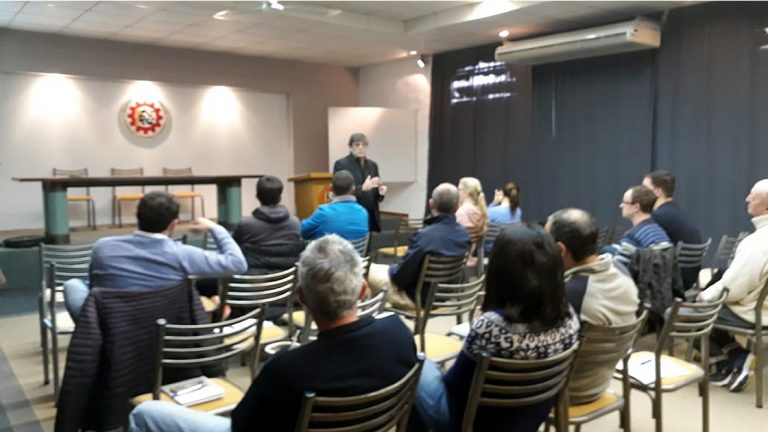 Carlos Seggiaro disertó en el Diplomado de Producción Agropecuaria