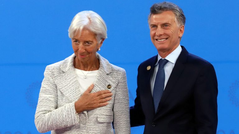 El FMI apuntó contra las políticas de Macri que fugaron el préstamo