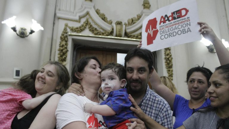 Murió “Torito”, un niño emblema de la Ley de Electrodependientes