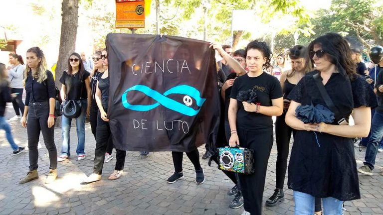 Asfixia al Conicet: en Córdoba, el 86% de los científicos fue descartado