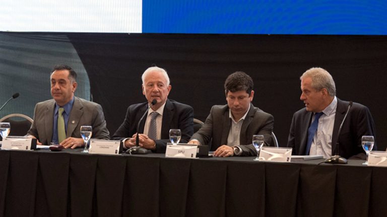 Universidades adherirán a la “Ley Micaela” y crearán un Consorcio Nacional de Educación a Distancia
