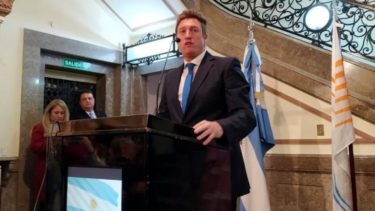 García Aresca pidió la renuncia de todos sus funcionarios