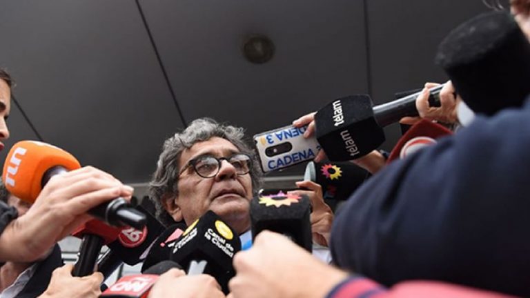 Parte médico de Héctor Olivares: «El paciente se encuentra en estado crítico, muy grave»